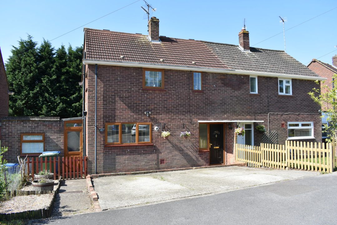 BRACKEN BANK, NORTH ASCOT, BERKSHIRE, SL5 8HW Berkshire Estate Agents