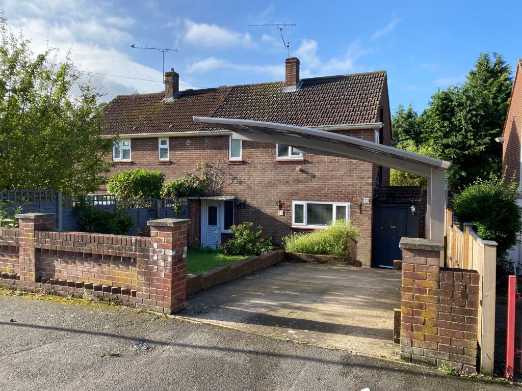 Sales Berkshire Estate Agents